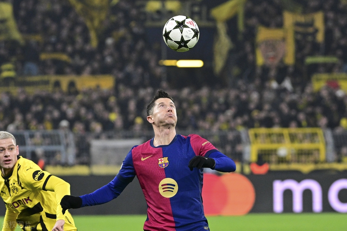 莱万多夫斯基新星出色防守表现惊艳，切尔西未来可期！的简单介绍